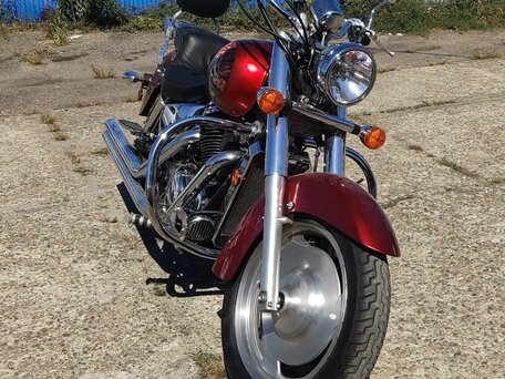 2004 Honda VT 1100, красный, 580000 рублей, вид 3