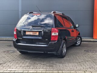2009 Kia Carnival II, чёрный, 1079000 рублей, вид 4