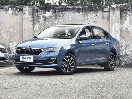 2022 Skoda Rapid II, синий, 1423000 рублей, вид 1