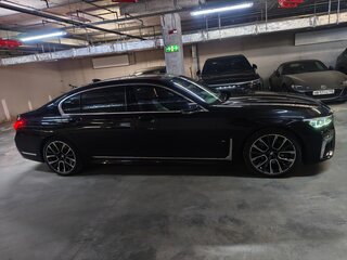 2020 BMW 7 серии Long 730Ld xDrive VI (G11/G12) Рестайлинг, синий, 9500000 рублей, вид 3