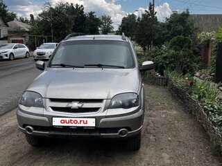 2013 Chevrolet Niva I Рестайлинг, серый, 470000 рублей, вид 2