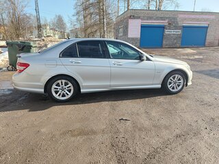 2010 Mercedes-Benz C-Класс 180 BlueEFFICIENCY III (W204), серебристый, 1550000 рублей, вид 4