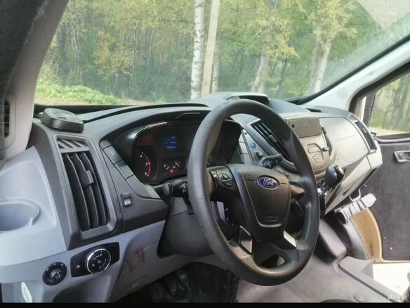 2015 Ford Transit, бежевый, 1550000 рублей - вид 9