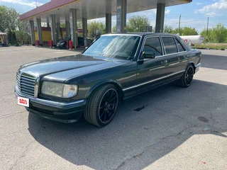 1989 Mercedes-Benz S-Класс 260 II (W126) Рестайлинг, серебристый, 850000 рублей, вид 2