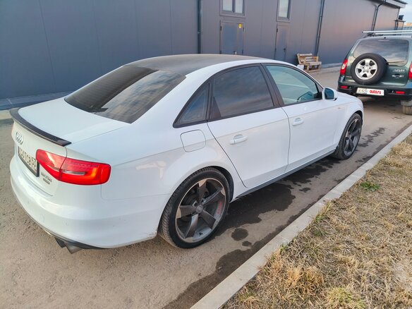 2012 Audi A4 IV (B8) Рестайлинг, белый, 1300000 рублей - вид 5