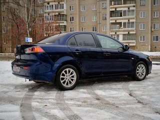 2012 Mitsubishi Lancer X Рестайлинг, синий, 900000 рублей, вид 3