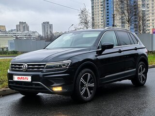 2017 Volkswagen Tiguan II, чёрный, 2590000 рублей, вид 1