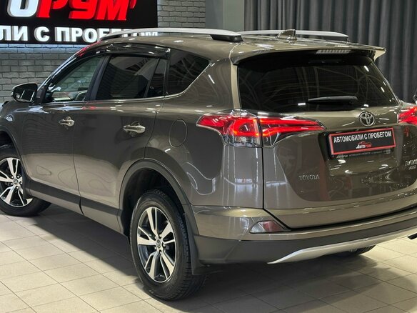 2017 Toyota RAV4 IV (XA40) Рестайлинг, коричневый - вид 8