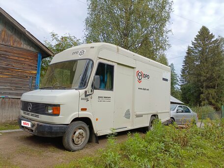 1991 Mercedes-Benz 609D, белый, 850000 рублей, вид 5