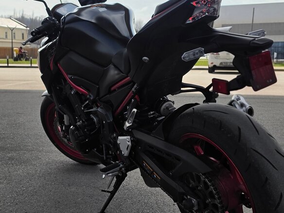2021 Kawasaki Z 900, красный, 1000000 рублей - вид 11