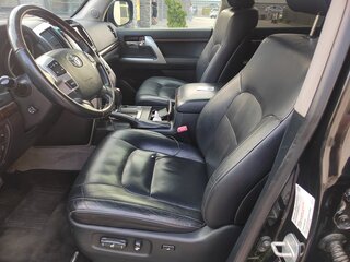 2013 Toyota Land Cruiser 200 Series Рестайлинг 1, чёрный, 3650000 рублей, вид 4
