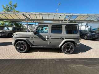 2026 Mercedes-Benz G-Класс AMG 63 AMG II (W465) Рестайлинг, серый, 30900000 рублей, вид 4