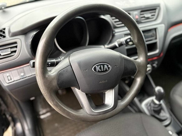 2014 Kia Rio III, чёрный, 585000 рублей - вид 10