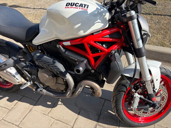 2015 Ducati Monster 821, белый, 490000 рублей - вид 11