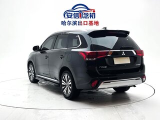 2022 Mitsubishi Outlander III Рестайлинг 3, чёрный, 1600000 рублей, вид 5