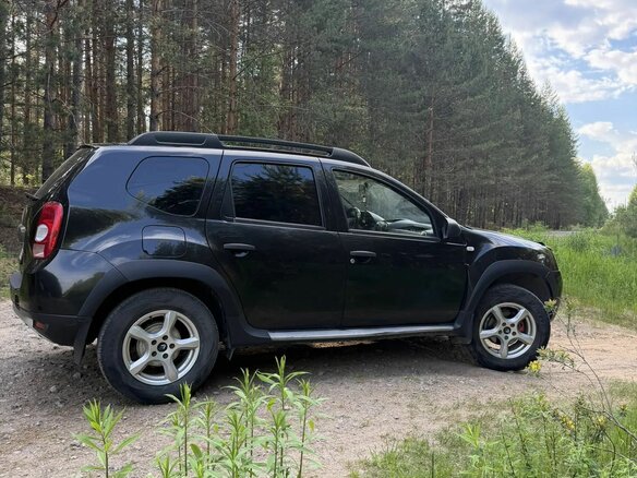 2013 Renault Duster I, чёрный - вид 2