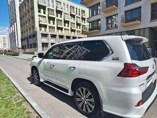 2021 Lexus LX 570 III Рестайлинг 2, белый, 12990000 рублей, вид 4