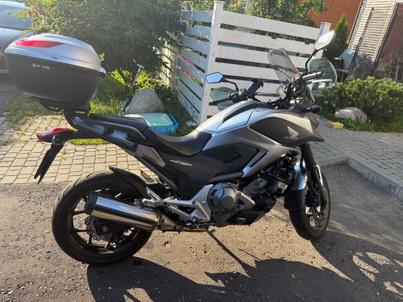 2013 Honda NC 700X, серебристый - вид 4