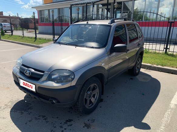 2020 Lada (ВАЗ) Niva, серебристый, 750000 рублей - вид 4