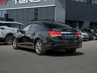2014 Chevrolet Cruze I Рестайлинг, чёрный, 900000 рублей, вид 4
