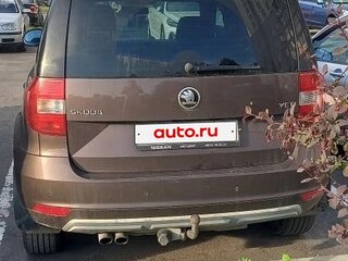 2014 Skoda Yeti I Рестайлинг, коричневый, 1100000 рублей, вид 2