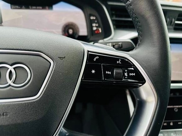 2020 Audi A6 40 TDI V (C8), чёрный, 3780000 рублей - вид 29