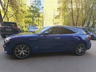 2018 Maserati Levante I, синий, 5560000 рублей, вид 4