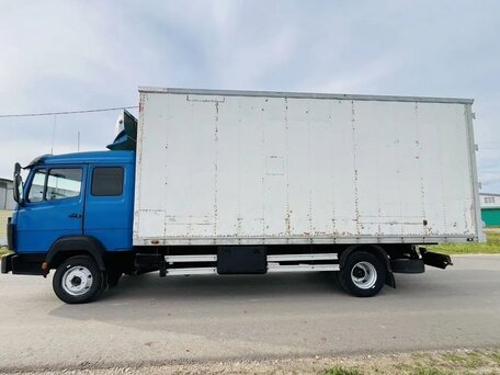 1990 Mercedes-Benz 814, синий, 890000 рублей, вид 2
