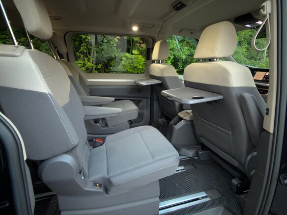 2022 Volkswagen Multivan T7, синий, 5000000 рублей - вид 27