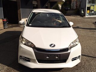 2016 Toyota Wish II Рестайлинг, белый, 2000000 рублей, вид 2