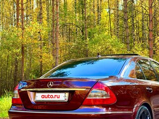 2008 Mercedes-Benz E-Класс 230 III (W211, S211) Рестайлинг, пурпурный, 1000000 рублей, вид 5