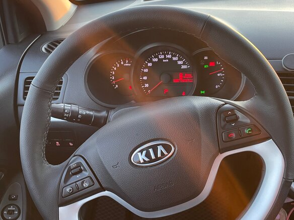 2012 Kia Picanto II, серебристый, 900000 рублей - вид 10