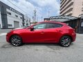 2017 Mazda Axela III Рестайлинг, красный, 980000 рублей - вид 6