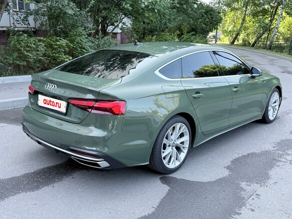 2020 Audi A5 Sportback 45 TFSI II (F5) Рестайлинг, зелёный, 3100000 рублей - вид 2