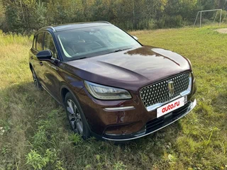 2020 Lincoln Corsair I, красный, 3200000 рублей, вид 4