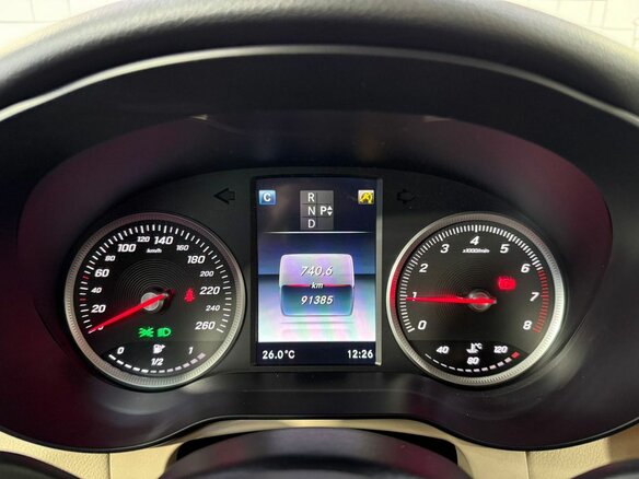 2016 Mercedes-Benz GLC 250 I (X253), коричневый, 3000000 рублей - вид 16