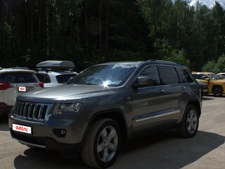 2011 Jeep Grand Cherokee IV (WK2), серый, 1900000 рублей, вид 2