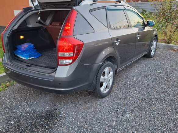 2010 Kia Ceed I, серый, 680000 рублей - вид 9
