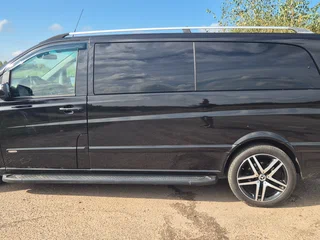 2013 Mercedes-Benz Viano Extralong L3 I (W639) Рестайлинг, чёрный, 1120000 рублей, вид 1