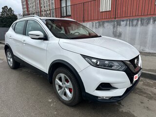 2019 Nissan Qashqai II Рестайлинг, белый, 1890000 рублей, вид 1