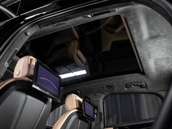 2026 Porsche Cayenne Coupé III Рестайлинг, чёрный, 22795200 рублей - вид 4