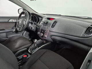 2011 Kia Cerato 6-speed II, оранжевый, 593000 рублей, вид 4