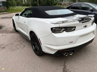 2021 Chevrolet Camaro SS VI Рестайлинг, белый, 2490000 рублей, вид 5