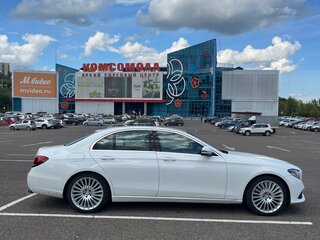 2016 Mercedes-Benz E-Класс 200 V (W213, S213, C238), белый, 2500000 рублей, вид 3