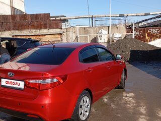 2013 Kia Rio III, красный, 750000 рублей, вид 5