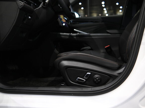 2026 Geely Preface I, белый, 3434900 рублей - вид 16