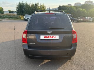 2008 Kia Carens II (UN), чёрный, 650000 рублей, вид 3
