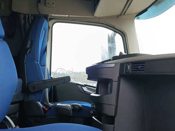 2022 Volvo FH 540, белый, 10377000 рублей - вид 7