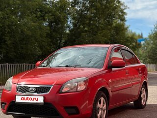 2011 Kia Rio II Рестайлинг, красный, 600000 рублей, вид 1