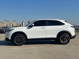 2024 Honda Vezel II, белый, 2778000 рублей, вид 2